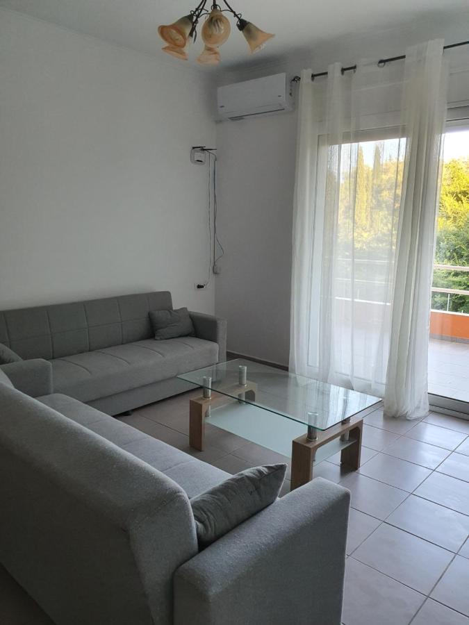 Eleana'S Apartments Gouvia Ngoại thất bức ảnh