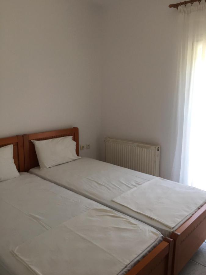 Eleana'S Apartments Gouvia Ngoại thất bức ảnh