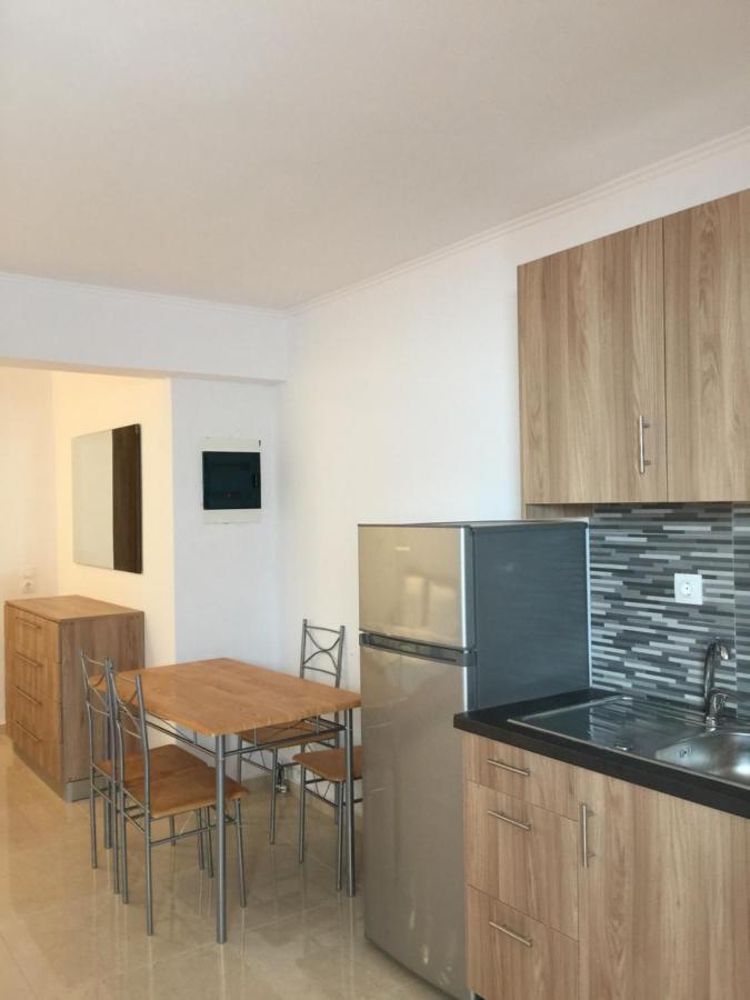 Eleana'S Apartments Gouvia Ngoại thất bức ảnh