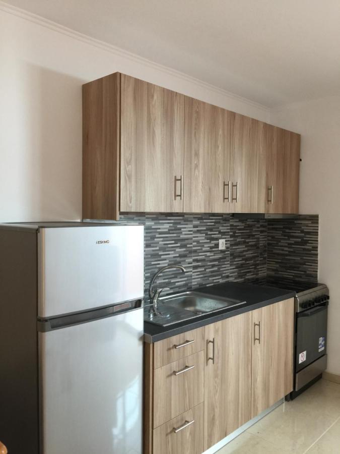 Eleana'S Apartments Gouvia Ngoại thất bức ảnh
